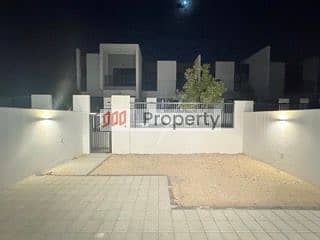 3 Bedroom Villa for Rent in Dubailand, Dubai - IMG_8850 Small. jpeg