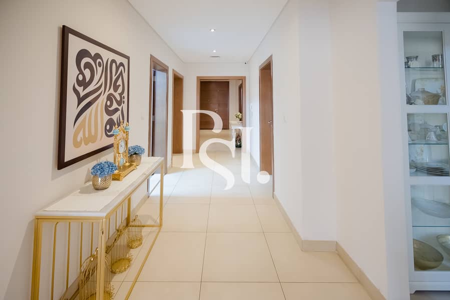 2 Vl147832-Khalifa-city-5brm-villa-abu-dhabi-12. jpg