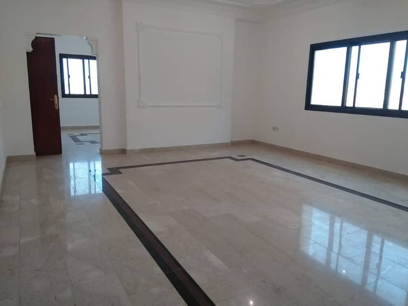 شقة في شارع المطار 4 غرف 115000 درهم - 4246622 شقة في شارع المطار 4 غرف 115000 درهم - 4246622