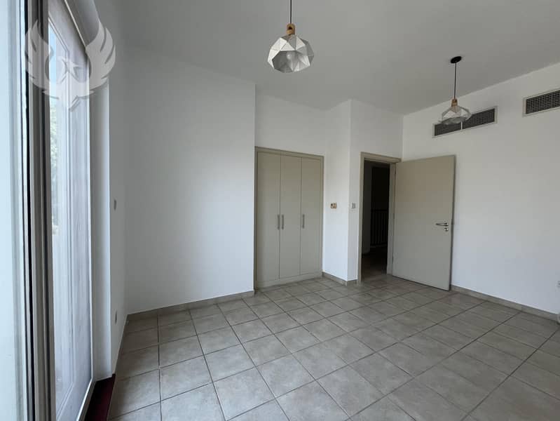 Golf Facing | Vacant | Landscaped Gardens - Image 15