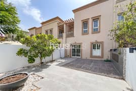 فیلا في الينابيع 3،الينابيع 2 غرف 165000 درهم - 12585654