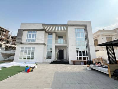 5 Bedroom Villa for Rent in Al Athbah, Dubai - Brand New 5BR Modern Villa with Separate Majlis