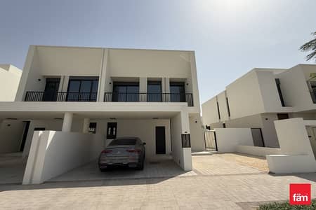 4 Bedroom Townhouse for Rent in Town Square, Dubai - Handover Taken I Green Belt I Close to Amenities