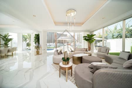 5 Bedroom Villa for Sale in Palm Jumeirah, Dubai - 1. jpeg