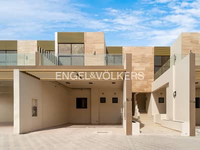 4 Bedroom Townhouse for Rent in Mohammed Bin Rashid City, Dubai - Exclusive | Brand New | Single Row | Maids Room