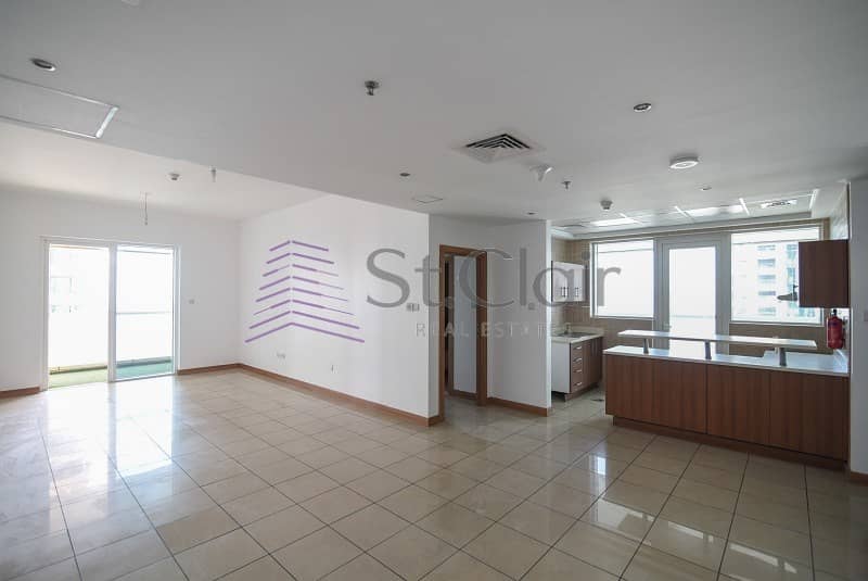 Largest 2 Beds w/ Balcony | Sea View | High Floor