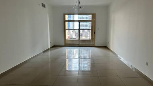 فلیٹ 3 غرف نوم للايجار في أبراج بحيرات الجميرا، دبي - IMG-20241122-WA0037. jpg