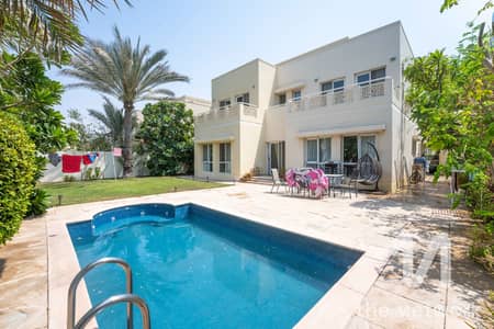 5 Bedroom Villa for Rent in The Meadows, Dubai - Upgraded Villa | Large Plot | Prime Location