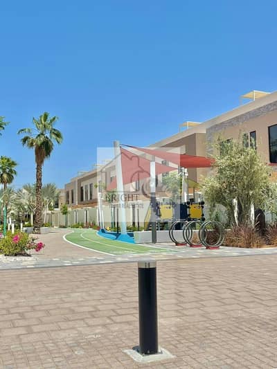 2 Bedroom Townhouse for Rent in Al Muntazah, Abu Dhabi - 587b2208-3f24-49b4-8ced-2360423f1895. jpg