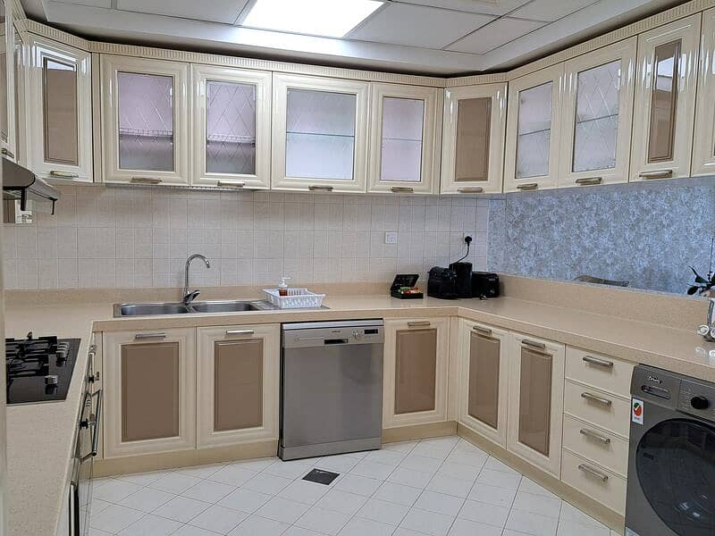 Bills Included | Serviced | Great Location - Image 15