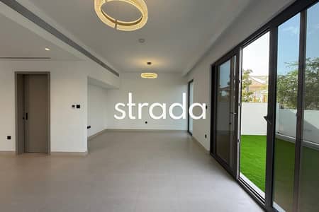 4 Bedroom Villa for Rent in Tilal Al Ghaf, Dubai - Extended bedrooms | Landscaped | Park view