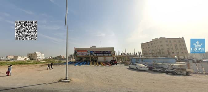 مبنی تجاري  للبيع في الجرف، عجمان - 1. jpg