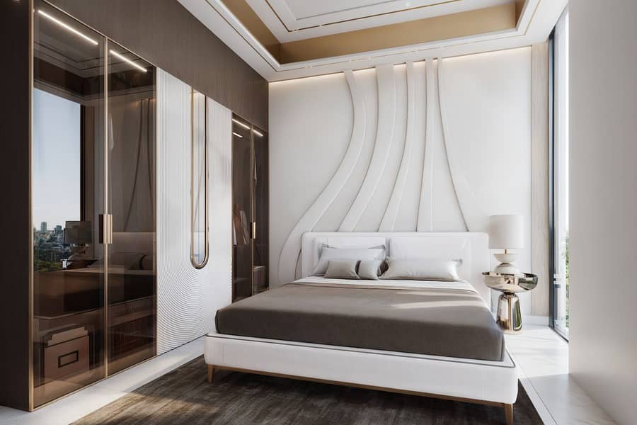 Waterfront | Private Pool | Rare Opportunity - Image 8