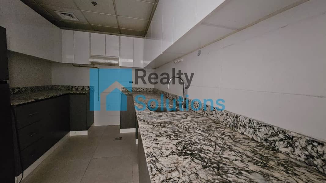 Hot deal | Spacious Layout | Cash or mortgage - Image 13