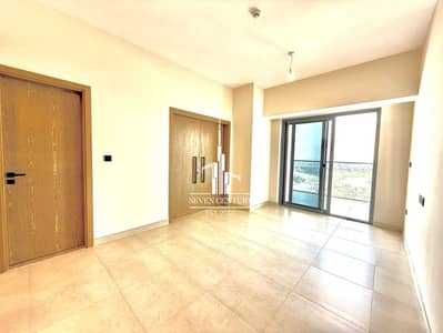 1 Bedroom Flat for Rent in DAMAC Hills, Dubai - 1 Bedroom | Prime Location | Unfurnished