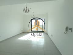 شقة في مساكن المطينة 02،المطينة،ديرة 1 غرفة 65500 درهم - 12596961