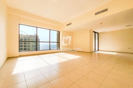 2 Bedroom Flat for Rent in Jumeirah Beach Residence (JBR), Dubai - Luxurious Apartment | Sea View | Beachfront