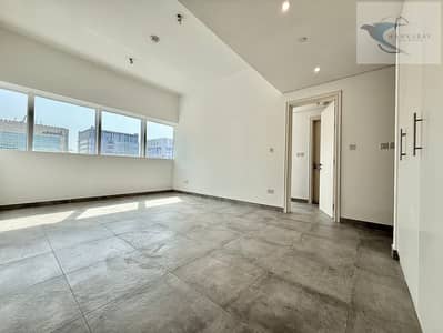 شقة 1 غرفة نوم للايجار في شارع حمدان، أبوظبي - IMG_5458. jpg
