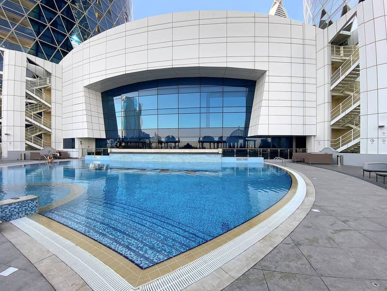 LAVISH & LUXURIOUS 2 BEDROOM | FULLY UPGRADED | PRIME LOCATION - Image 19