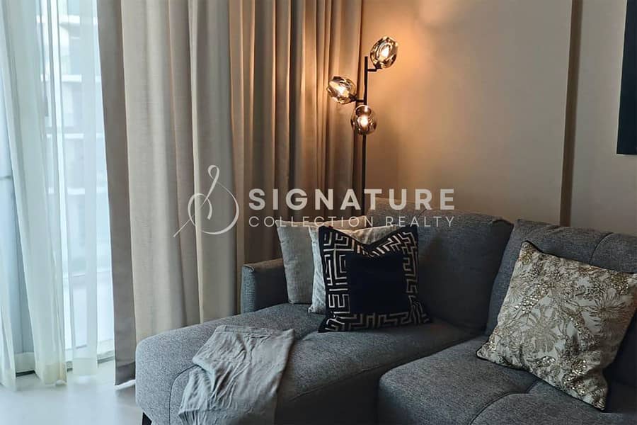 Furnished | Lagoon View | Contemporary Upgrades