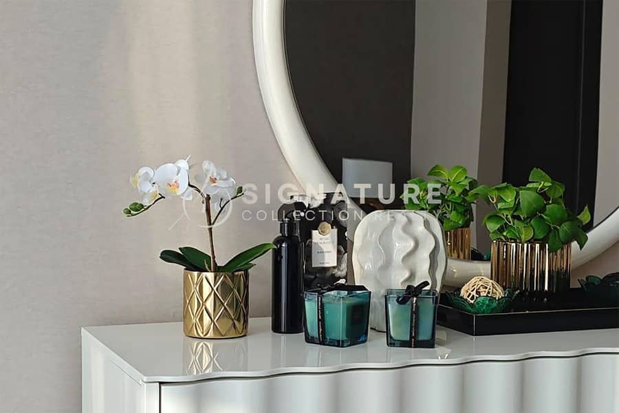 Furnished | Lagoon View | Contemporary Upgrades - Image 11