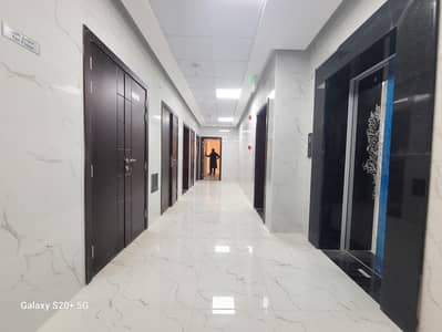استوديو  للايجار في الطي، الشارقة - 20250823_153657. jpg