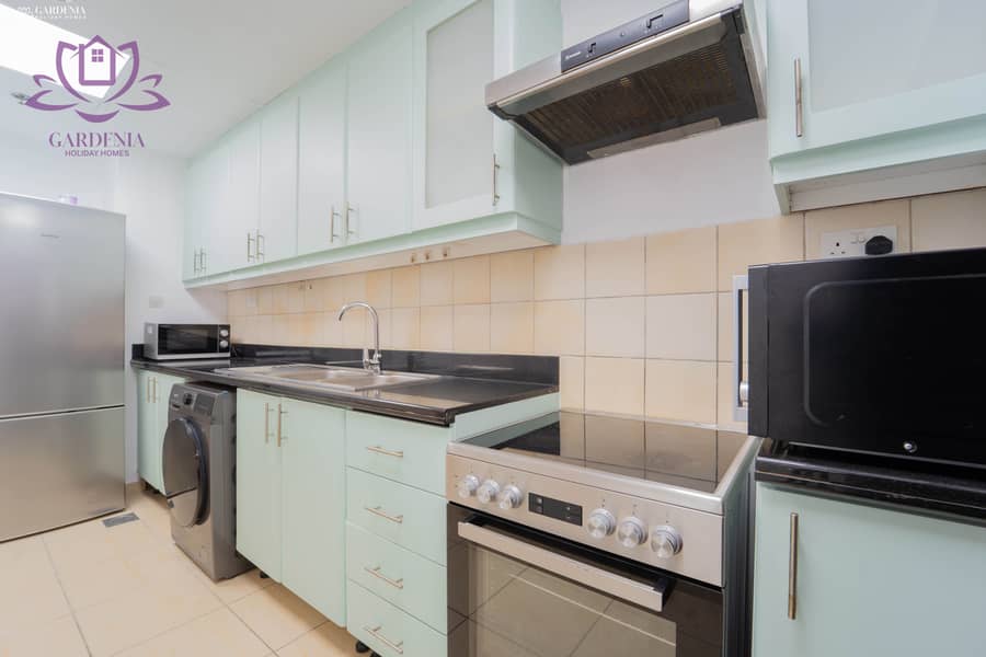 22 Kitchen 2. jpg