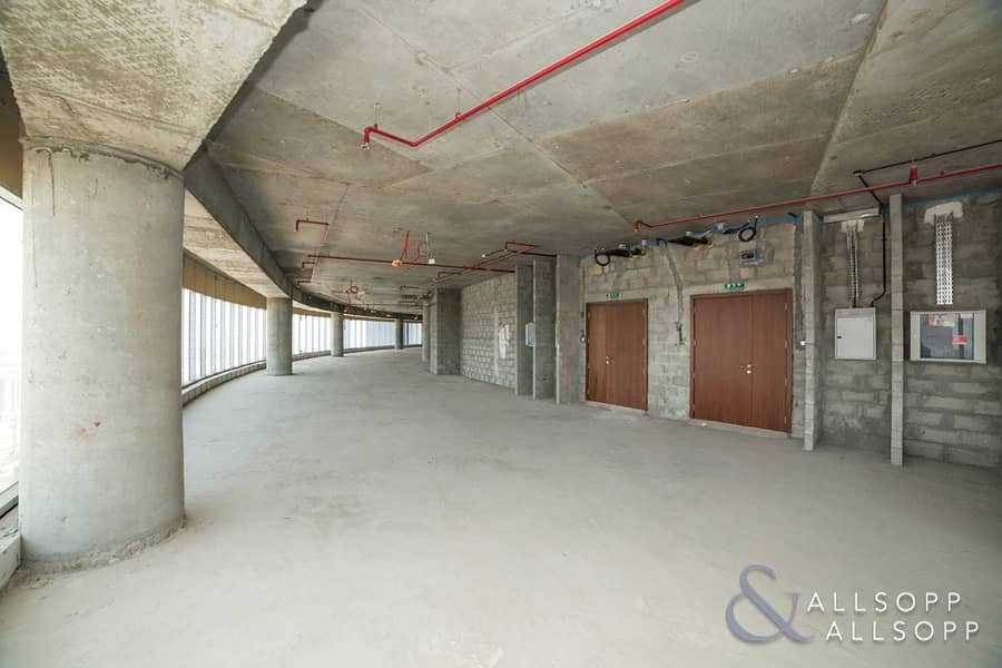 4 High Floor| 49 Parking Spaces | Panoramic