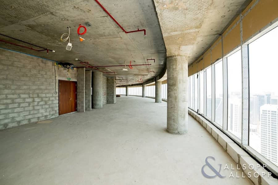 9 High Floor| 49 Parking Spaces | Panoramic