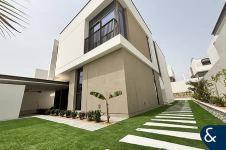 4 Bedroom Villa for Rent in Al Furjan, Dubai - Brand New | Modern design | Large plot