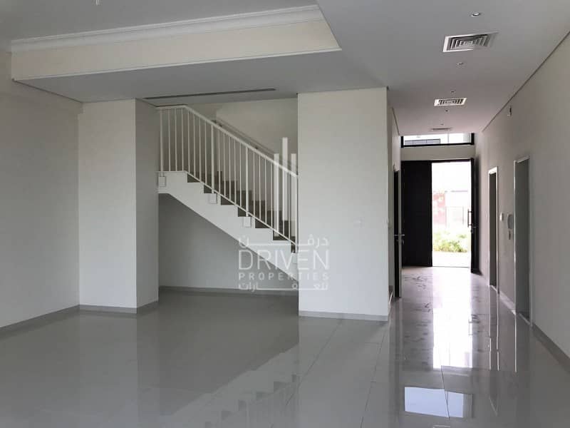 Luxurious 4 Bedroom Villa | Prime Location Luxurious 4 Bedroom Villa | Prime Location