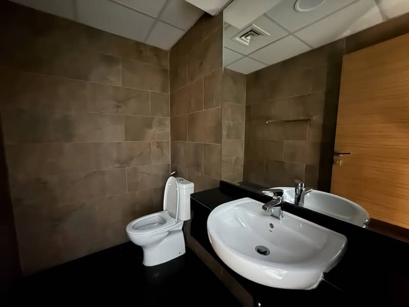 2 BHK Apartment for Rent – Dubailand Residence Complex (DLRC) - Image 9