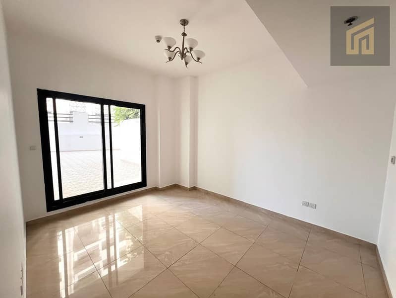 VACANT | SPACIOUS + MAIDS ROOM | NEXT TO METRO STATION - Image 13