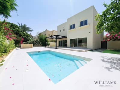 4 Bedroom Villa for Sale in The Meadows, Dubai - TASTEFULLY UPGRADED | PRIVATE POOL | VIEW TODAY