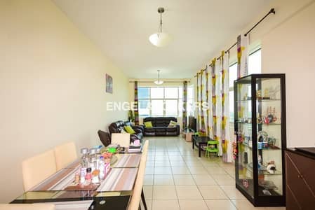 Elegant | Vacant on Transfer | Golf Course View Elegant | Vacant on Transfer | Golf Course View