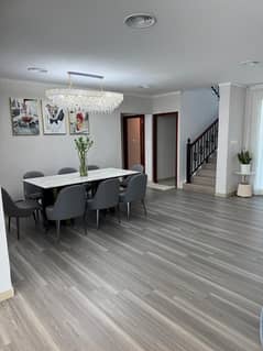 ****Rent to own****| Spacious 5 Bedroom Villa | Well Maintained