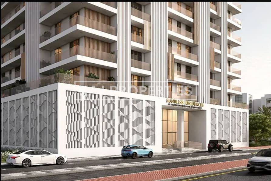 HUGE LAYOUT | 3 BEDROOM | NEAR METRO - Image 10