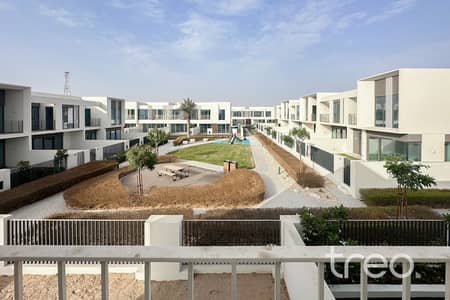 4 Bedroom Townhouse for Rent in The Valley by Emaar, Dubai - Single Row | Park Facing | Available Now