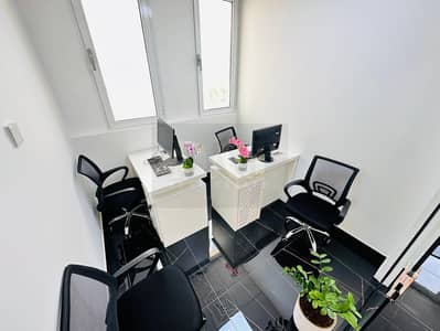 مکتب  للايجار في ديرة، دبي - 8d6df4df-aae6-4789-86fe-54b0af77091e. jpg