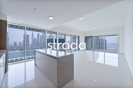 2 Bedroom Apartment for Sale in Dubai Harbour, Dubai - Full View | Large Layout | | High Floor
