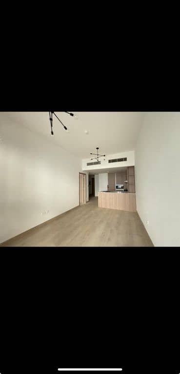 1 Bedroom Apartment for Rent in Jumeirah Village Triangle (JVT), Dubai - MULTIPLE CHEQUES | POOL VIEW | MODERN