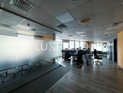 Office for Rent in Business Bay, Dubai - Close to Metro | Furnished | High Floor