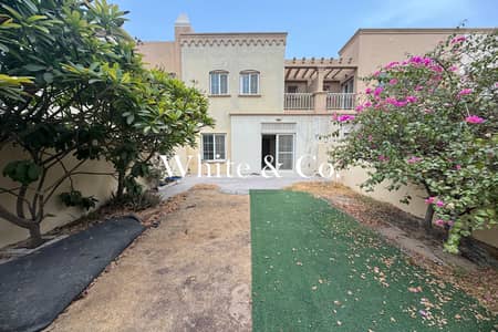2 Bedroom Townhouse for Sale in The Springs, Dubai - TYPE 4M | RENOVATION OPPORTUNITY | VACANT