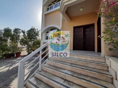 5 Bedroom Villa for Rent in Shakhbout City, Abu Dhabi - 1. jpg