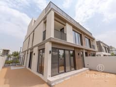 TWIN VILLA | READY TO MOVE IN | PRIME CORNER UNIT
