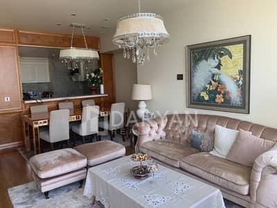 1 Спальня Апартаменты в аренду в Дубай Даунтаун, Дубай - Living Room Looking at the Kichen. jpg