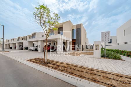 4 Bedroom Townhouse for Sale in The Valley by Emaar, Dubai - Corner Unit I Single Row I Motivated Seller