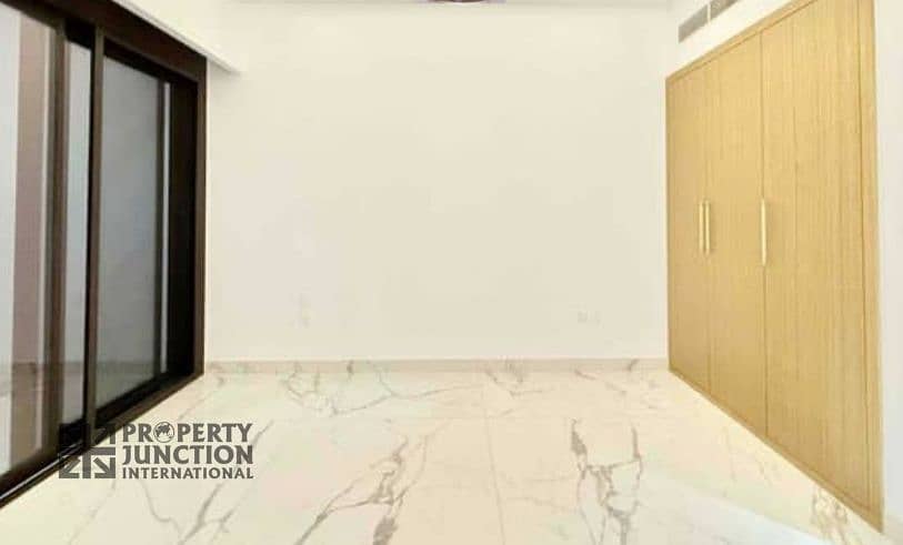 Brand New Apartment |Studio I Smart Home System - Image 6