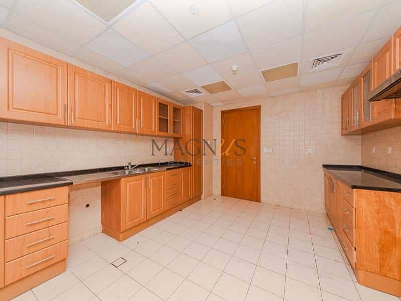 VACANT PARTIAL MARINA & LAKE VIEW - Image 8