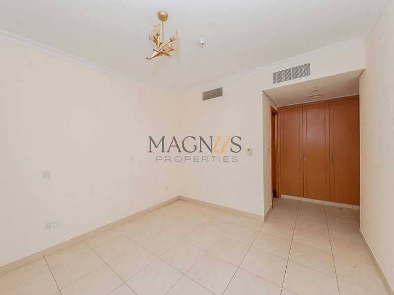 VACANT PARTIAL MARINA & LAKE VIEW - Image 17